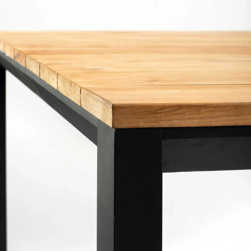 outdoor teak dining table in teak and aluminium