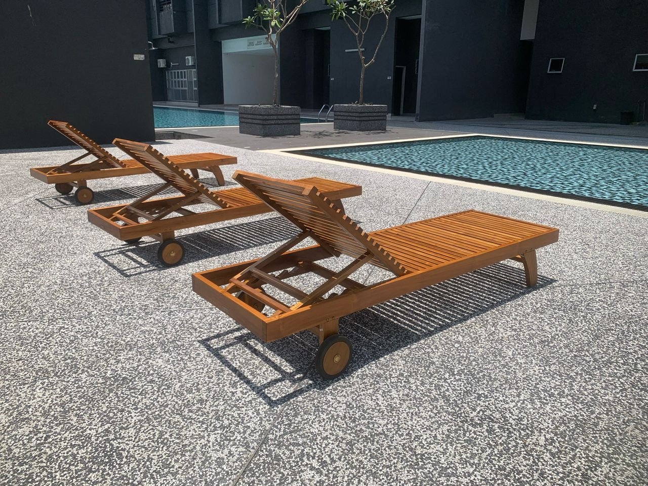 Outdoor coffee tables — solid teak outdoor furniture Malaysia